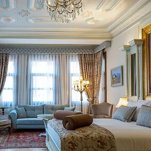 Hotel Ortakoey